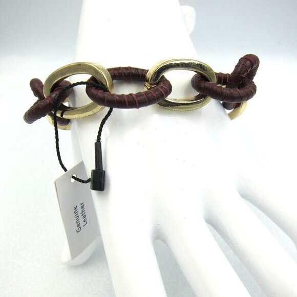 White House Black Market Leather Link Bracelet Luxury NEW - Picture 3 of 6
